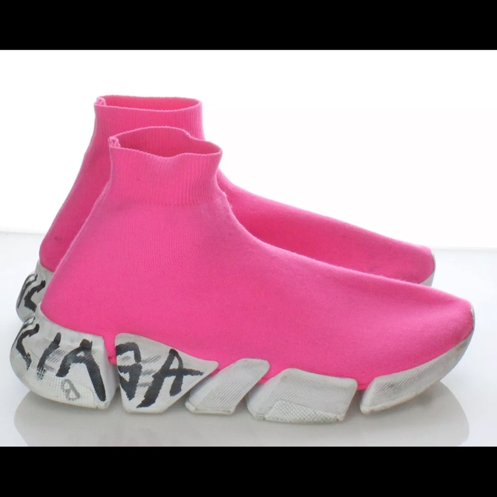 Balenciaga - Picture 4 of 5
